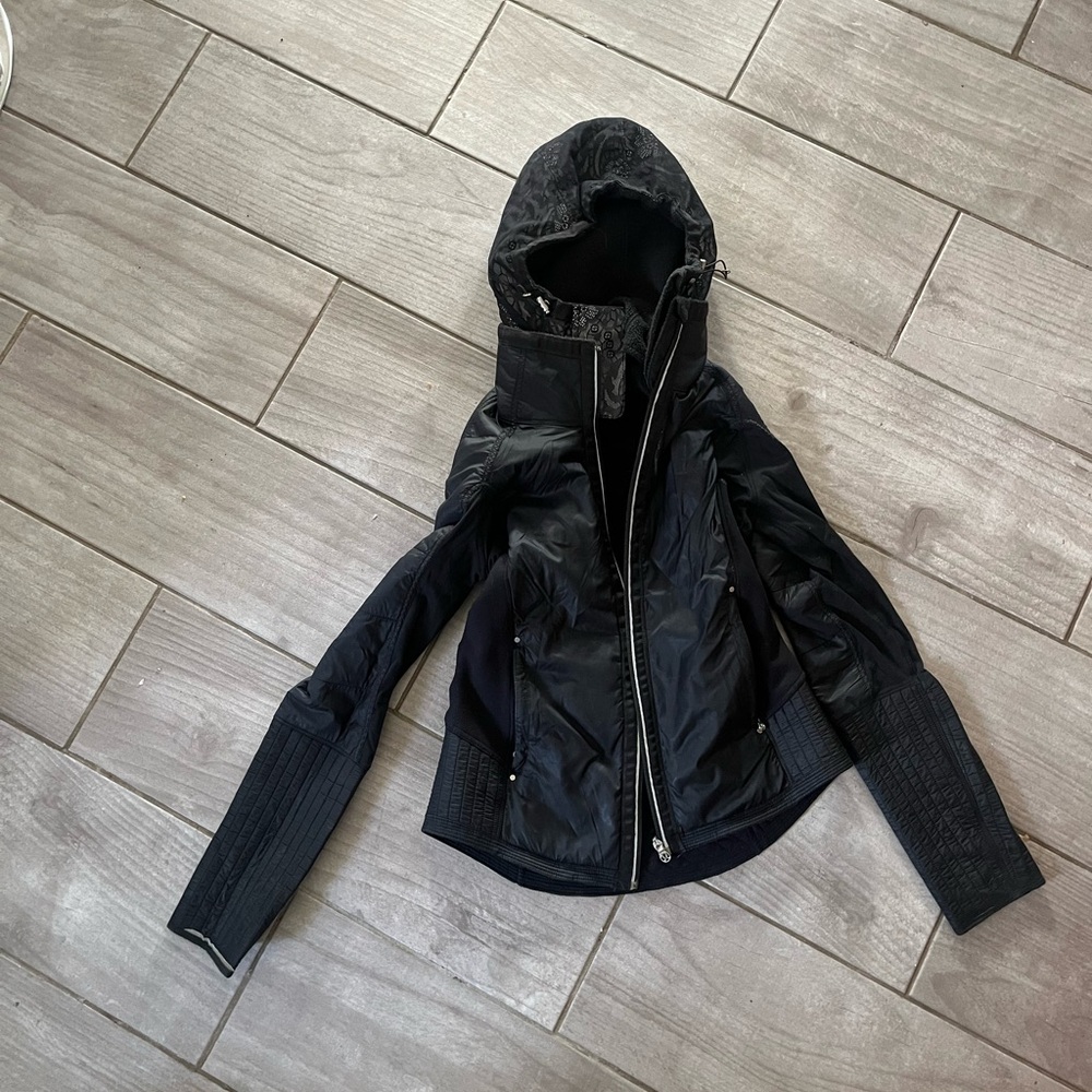 Lulu lemon jacket